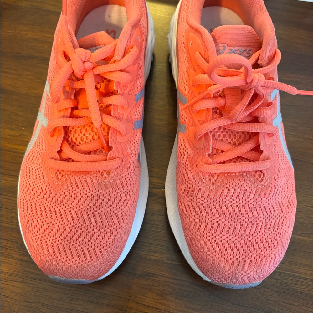 ASICS girl’s Athletic Shoes